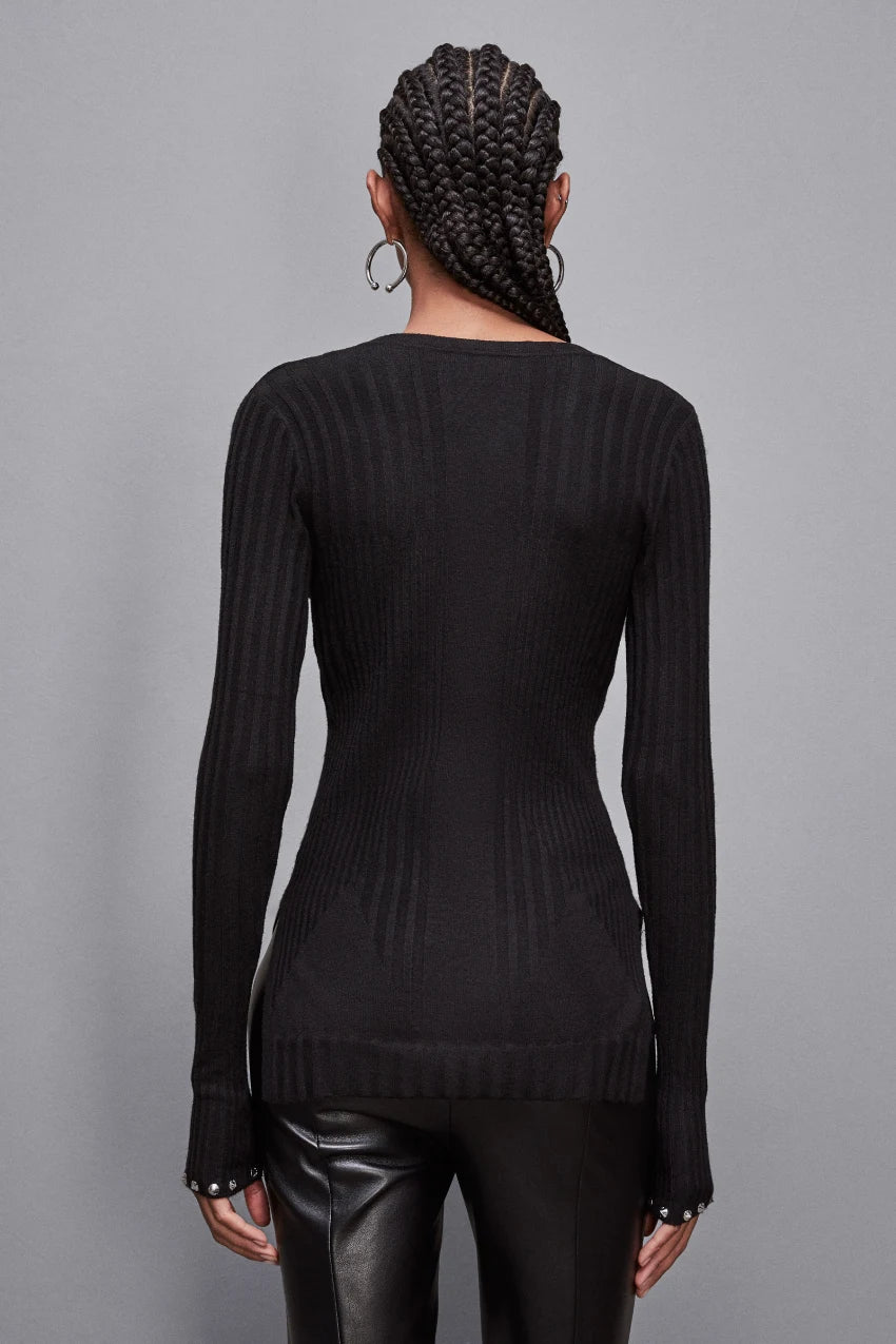 Maglia a costine con scollo a V